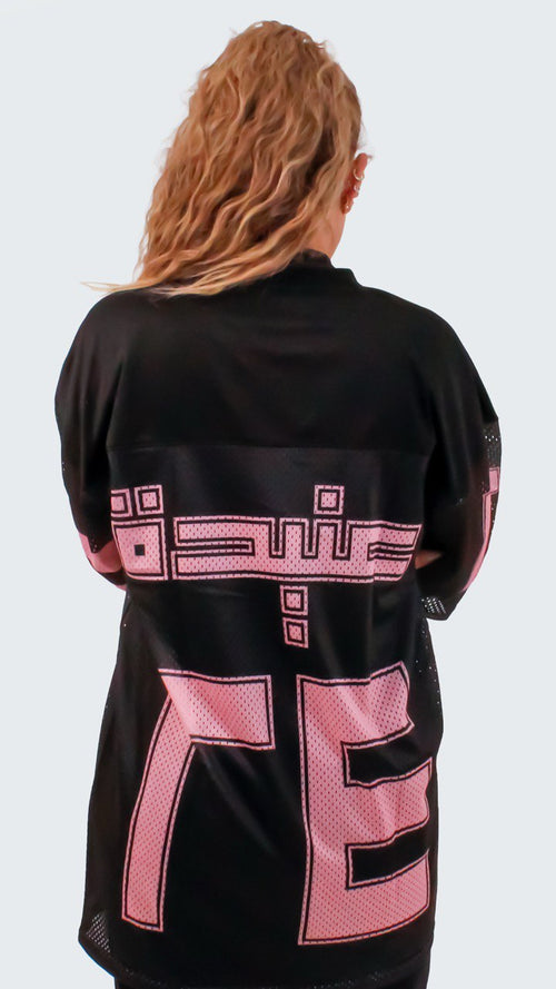 Athletic jersey عنيدة